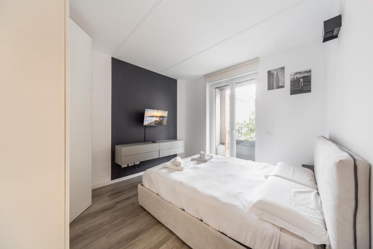 Comfy Apt With Private Parking & Balcony Milán Exterior foto